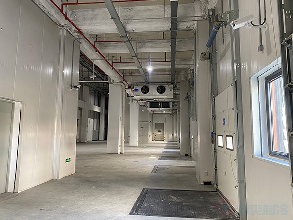建造食品生产工厂冷藏库造价大概多少钱一平方米？