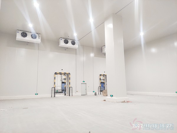 建冷库的费用与冷库的容量有什么关系?